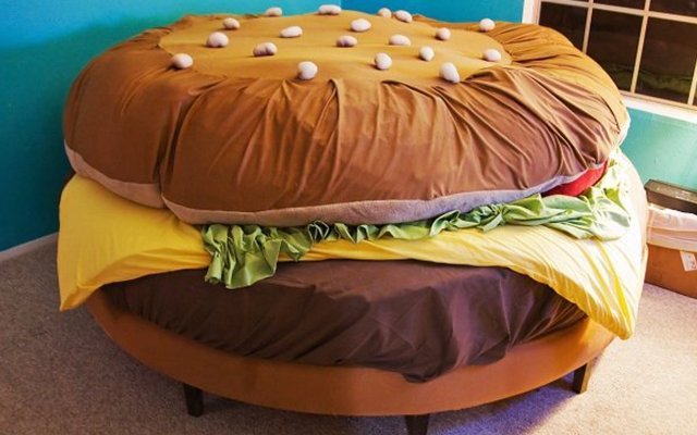 Bed in the shape of a hamburger.