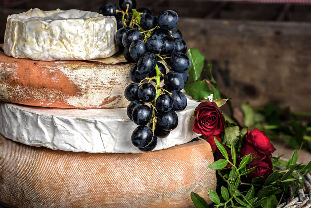 Tower of cheese and grapes