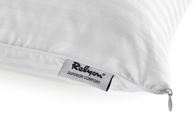 Relyon Superior Comfort Deep Latex Pillow Corner