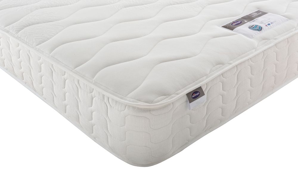 The corner of a Silentnight 800 Mirapocket Mattress.