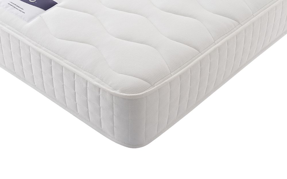 The corner of a Silentnight Essentials Mirapocket 1000 Mattress.